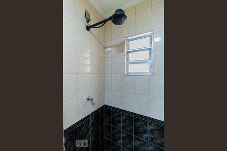 Detalhe banheiro de casa para alugar com 1 quarto, 54m² em Jardim Itapema, São Paulo