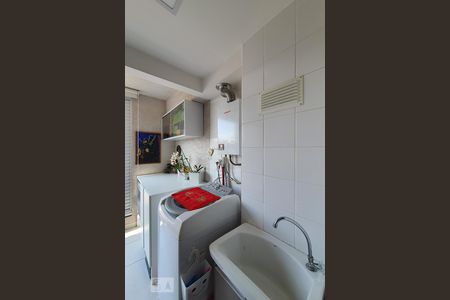 Apartamento à venda com 60m², 2 quartos e 1 vaga Apartamento à venda com 60m², 2 quartos e 1 vagaÁrea de serviço