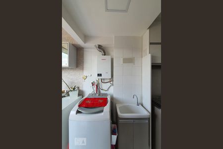 Apartamento à venda com 60m², 2 quartos e 1 vaga Apartamento à venda com 60m², 2 quartos e 1 vagaÁrea de serviço