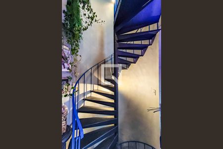 Escada de apartamento para alugar com 1 quarto, 104m² em Vila Andrade, São Paulo