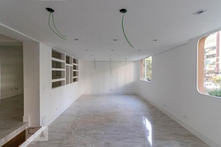 Apartamento à venda com 210m², 3 quartos e 4 vagas Apartamento à venda com 210m², 3 quartos e 4 vagasSala
