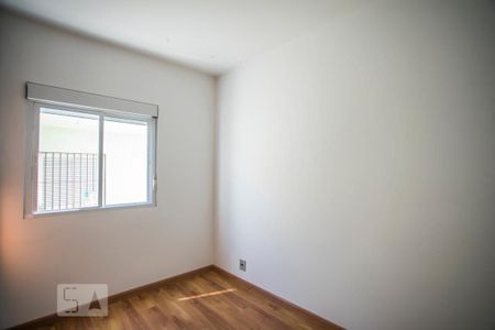 Casa à venda com 231m², 3 quartos e 2 vagasQuarto 2