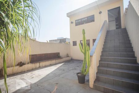 Casa à venda com 231m², 3 quartos e 2 vagasQuintal
