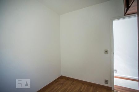 Casa à venda com 231m², 3 quartos e 2 vagasQuarto 2