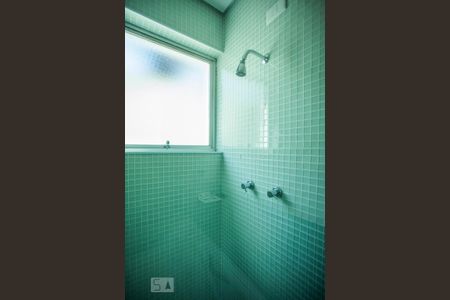 Casa à venda com 231m², 3 quartos e 2 vagasBanheiro Suite - Chuveiro