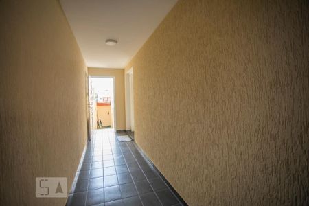 Casa à venda com 231m², 3 quartos e 2 vagasCorredor