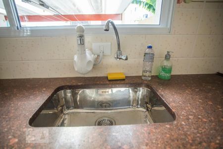 Casa à venda com 231m², 3 quartos e 2 vagasCozinha - Torneira