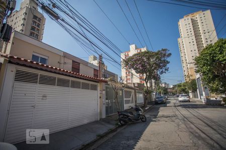 Casa à venda com 231m², 3 quartos e 2 vagasFachada