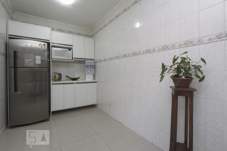 Casa para alugar com 490m², 4 quartos e 4 vagasCOZINHA
