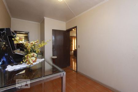 Casa para alugar com 490m², 4 quartos e 4 vagasHALL