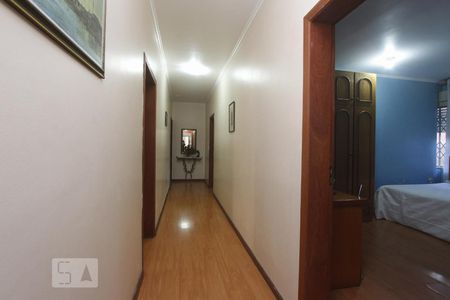 Casa para alugar com 490m², 4 quartos e 4 vagasCORREDOR