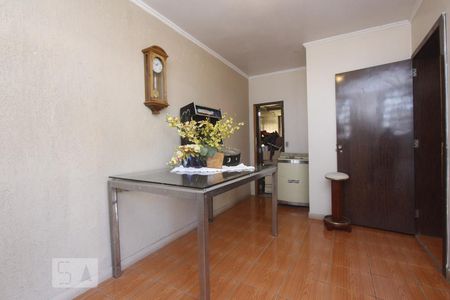 Casa para alugar com 490m², 4 quartos e 4 vagasHALL