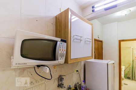 Studio à venda com 35m², 1 quarto e sem vaga Studio à venda com 35m², 1 quarto e sem vagaCozinha - Microondas