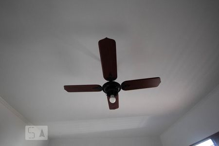 Casa à venda com 500m², 8 quartos e 3 vagasDetalhe do Quarto 2