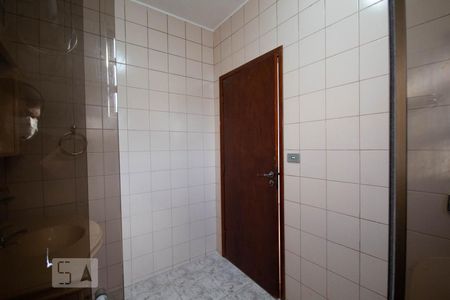 Casa à venda com 500m², 8 quartos e 3 vagasBanheiro da Suíte
