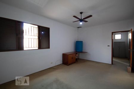 Casa à venda com 500m², 8 quartos e 3 vagasQuarto 2