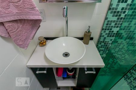 Apartamento para alugar com 68m², 3 quartos e 1 vaga Apartamento para alugar com 68m², 3 quartos e 1 vagaBanheiro da Suite