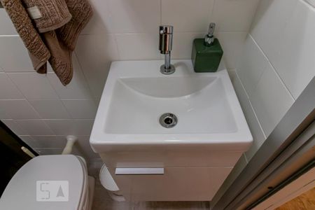 Apartamento para alugar com 68m², 3 quartos e 1 vaga Apartamento para alugar com 68m², 3 quartos e 1 vagaBanheiro