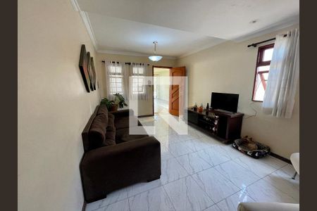 Sala de casa à venda com 4 quartos, 210m² em Parque Cidade Jardim, Jundiaí
