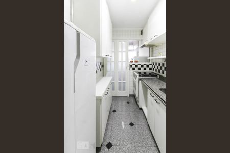 Apartamento para alugar com 90m², 2 quartos e 1 vagaCozinha