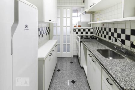 Apartamento para alugar com 90m², 2 quartos e 1 vagaCozinha