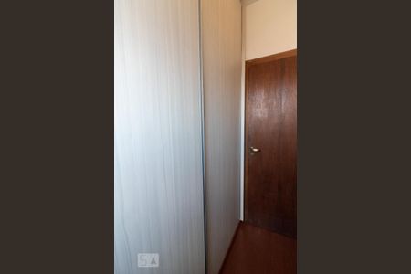 Casa à venda com 254m², 3 quartos e 2 vagasCloset do Quarto Suíte