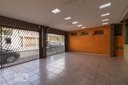Casa à venda com 254m², 3 quartos e 2 vagasGaragem