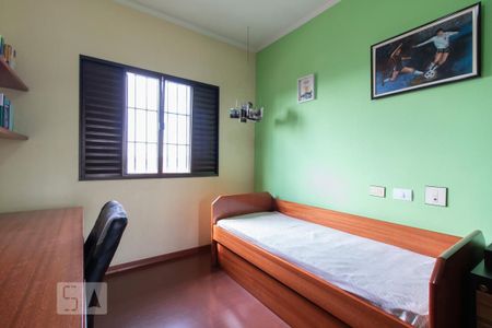 Casa à venda com 254m², 3 quartos e 2 vagasQuarto 3