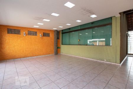 Casa à venda com 254m², 3 quartos e 2 vagasGaragem