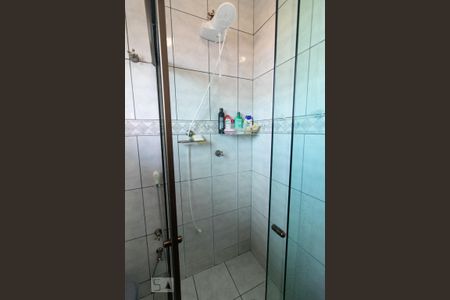 Casa à venda com 254m², 3 quartos e 2 vagasBanheiro 2