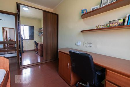 Casa à venda com 254m², 3 quartos e 2 vagasQuarto 3