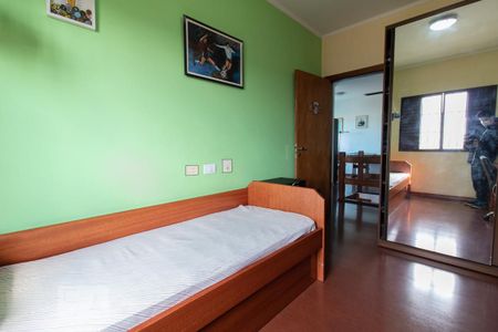 Casa à venda com 254m², 3 quartos e 2 vagasQuarto 3