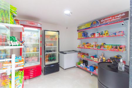 Apartamento à venda com 47m², 2 quartos e 1 vagaMini Mercado