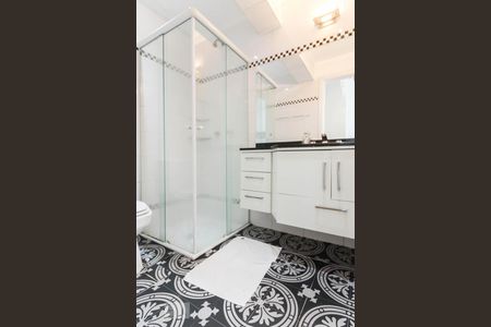 Banheiro de apartamento para alugar com 1 quarto, 40m² em Vila Olímpia, São Paulo