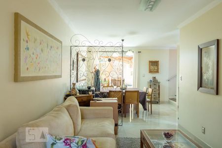 Sala de casa de condomínio à venda com 3 quartos, 190m² em Mauá, São Caetano do Sul