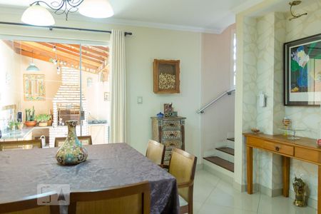 Sala de casa de condomínio à venda com 3 quartos, 190m² em Mauá, São Caetano do Sul