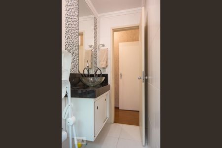 Apartamento para alugar com 90m², 3 quartos e 2 vagas Apartamento para alugar com 90m², 3 quartos e 2 vagasBanheiro Social