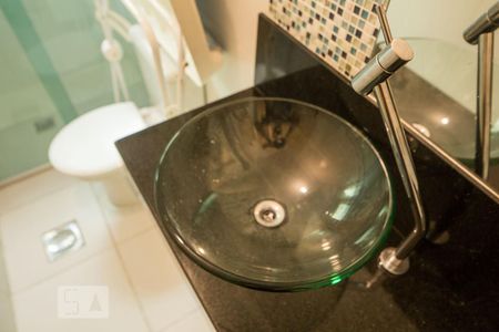 Apartamento para alugar com 90m², 3 quartos e 2 vagas Apartamento para alugar com 90m², 3 quartos e 2 vagasBanheiro Social