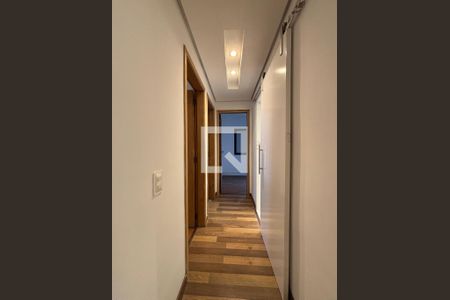 Corredor de apartamento para alugar com 3 quartos, 75m² em Vila Olímpia, São Paulo