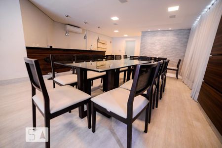 Apartamento à venda com 75m², 3 quartos e 1 vagaÁrea comum