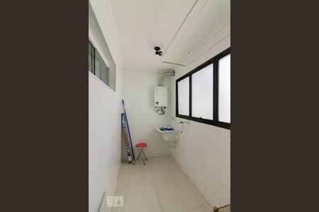 Apartamento à venda com 75m², 3 quartos e 1 vagaÁrea de Serviço