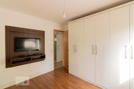 Apartamento à venda com 75m², 3 quartos e 1 vagaQuarto 2