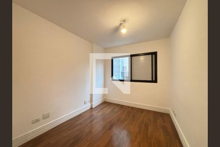 Quarto 1 de apartamento para alugar com 3 quartos, 75m² em Vila Olímpia, São Paulo