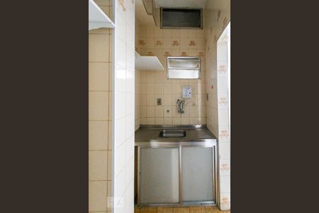Cozinha de apartamento para alugar com 1 quarto, 37m² em Bela Vista, São Paulo