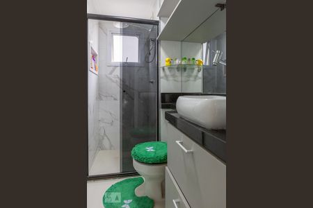 Banheiro de apartamento à venda com 1 quarto, 31m² em Água Branca, São Paulo