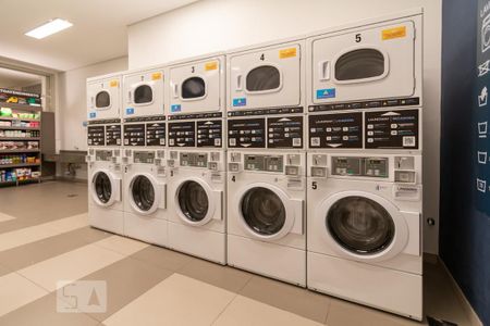 Apartamento para alugar com 39m², 1 quarto e 1 vaga Apartamento para alugar com 39m², 1 quarto e 1 vagaLavanderia