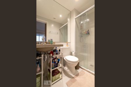 Apartamento para alugar com 39m², 1 quarto e 1 vaga Apartamento para alugar com 39m², 1 quarto e 1 vagaBanheiro da Suíte