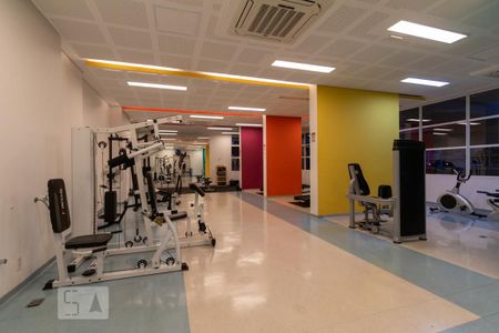 Apartamento para alugar com 39m², 1 quarto e 1 vaga Apartamento para alugar com 39m², 1 quarto e 1 vagaÁrea comum - Academia