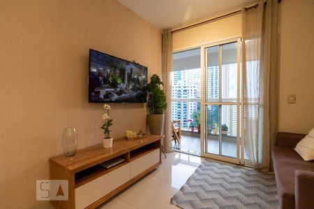 Apartamento para alugar com 39m², 1 quarto e 1 vaga Apartamento para alugar com 39m², 1 quarto e 1 vagaSala