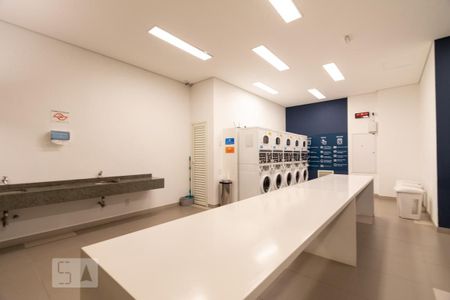 Apartamento para alugar com 39m², 1 quarto e 1 vaga Apartamento para alugar com 39m², 1 quarto e 1 vagaLavanderia